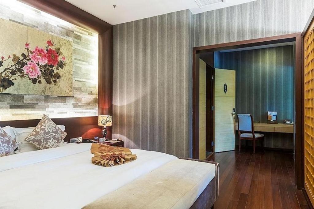 Suzhou Phoenix Hotspring Resort Zhangjiagang Exterior foto