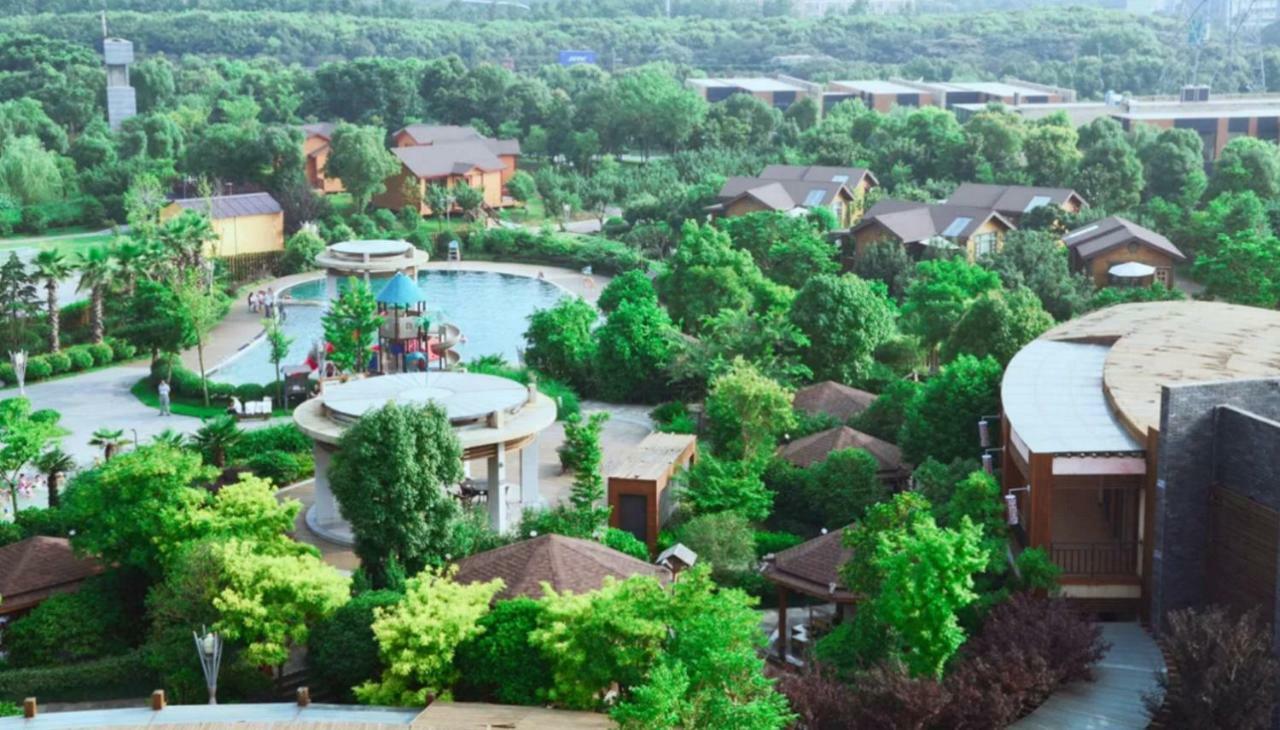 Suzhou Phoenix Hotspring Resort Zhangjiagang Exterior foto